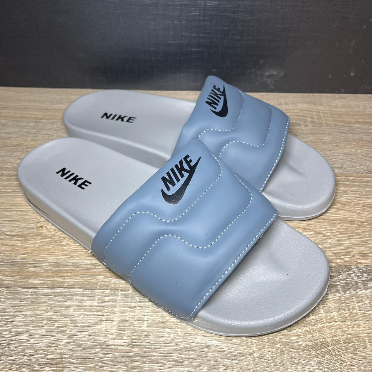 nike sliper